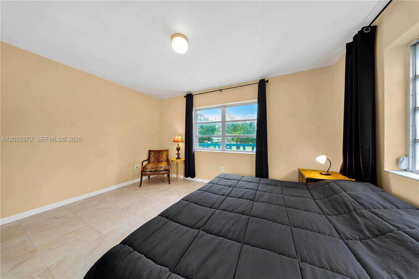 SHOLOM HOUSE CONDO - Residential