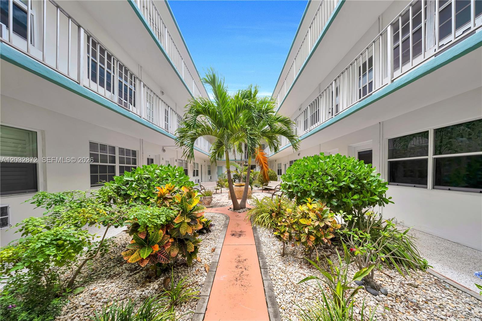 SHOLOM HOUSE CONDO - Residential
