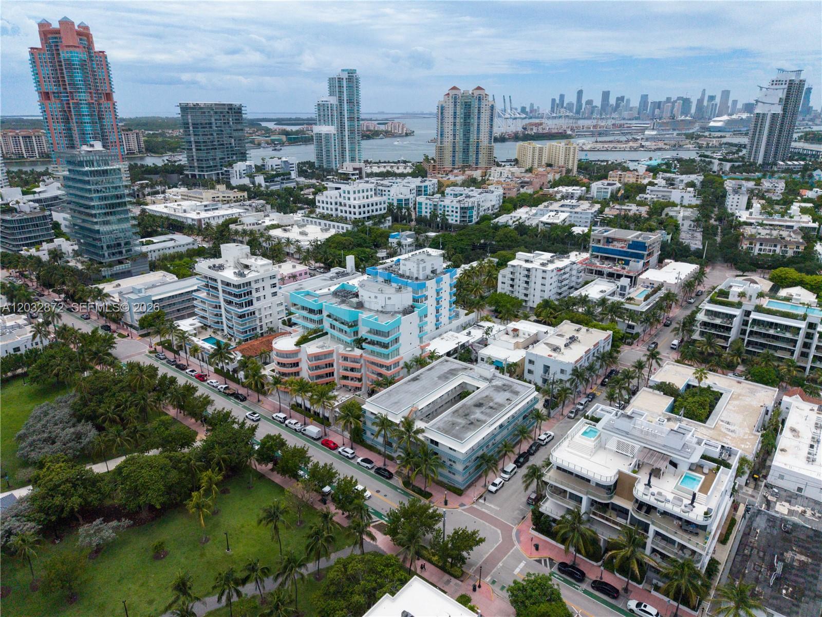 SHOLOM HOUSE CONDO - Residential