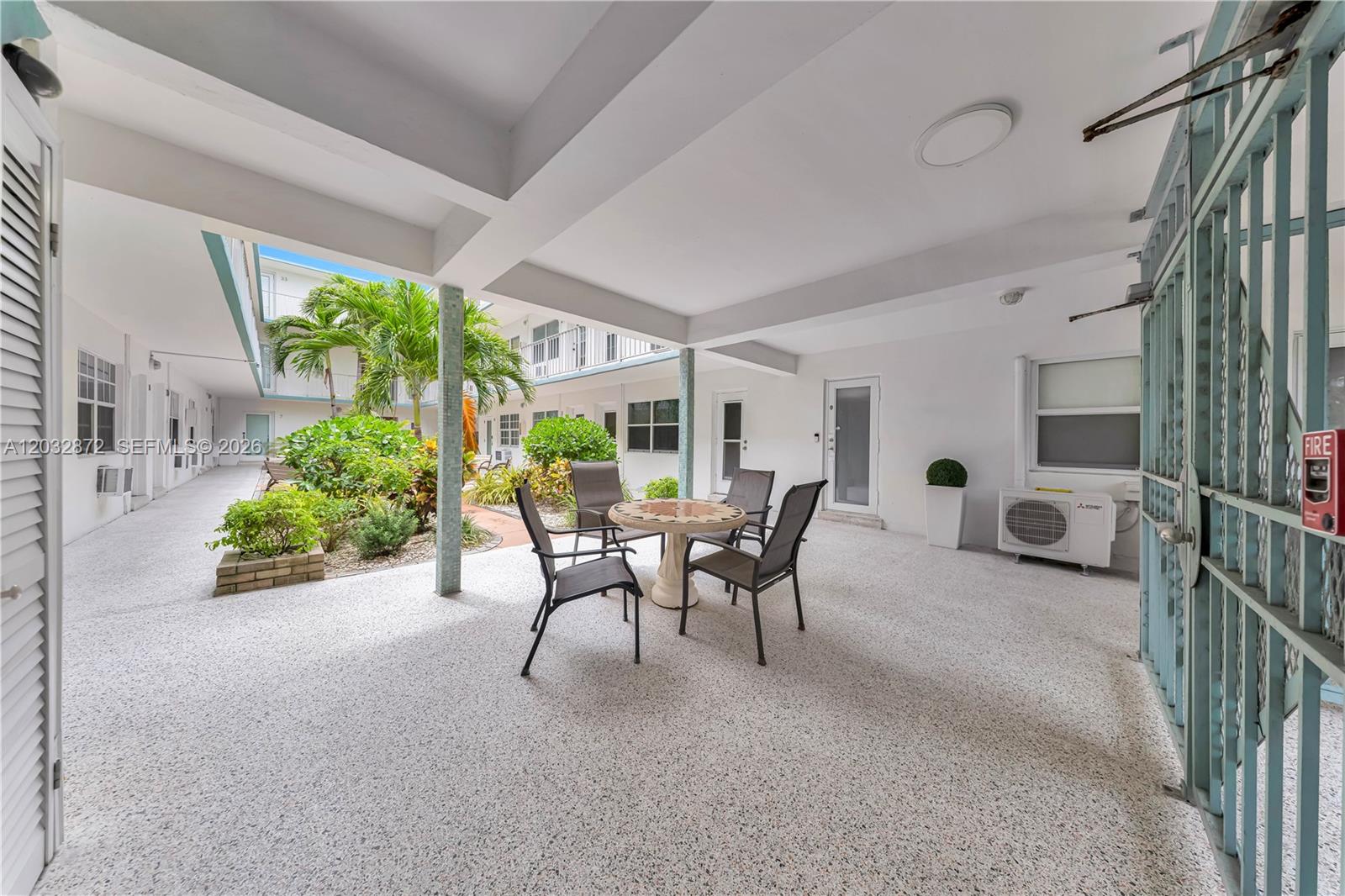 SHOLOM HOUSE CONDO - Residential