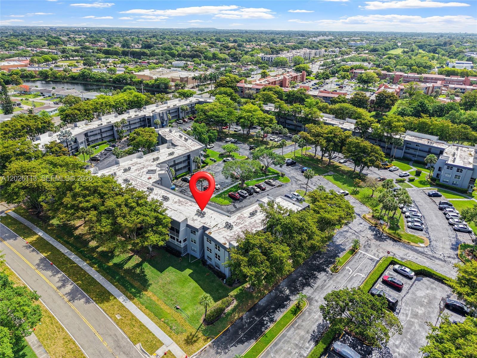 LIME BAY CONDOMINIUM 5 - Residential Lease