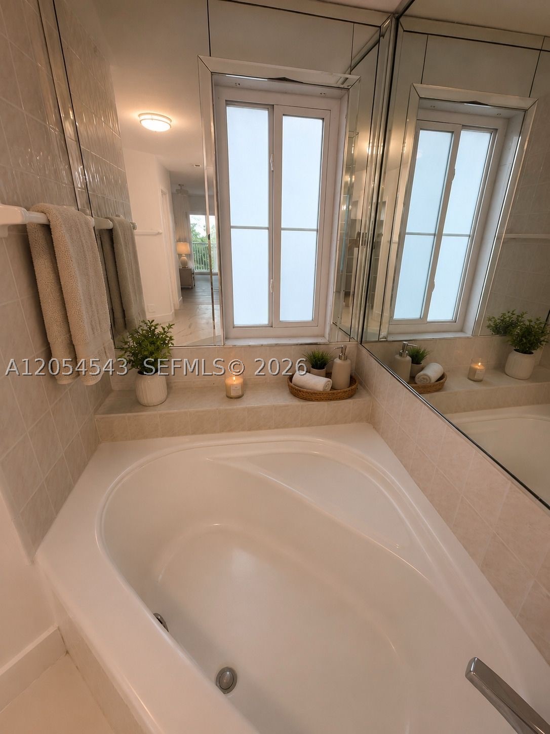 MAHOGANY ISLE HOMES CONDO - Residential