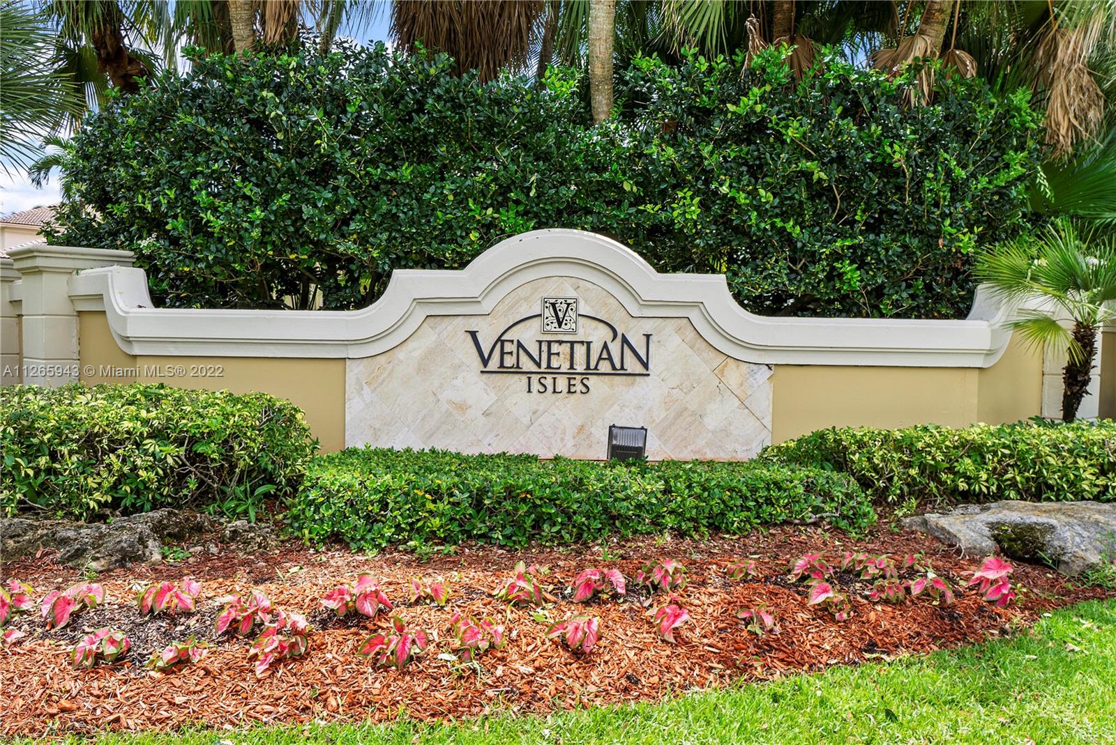 WEST SHORE - Residential