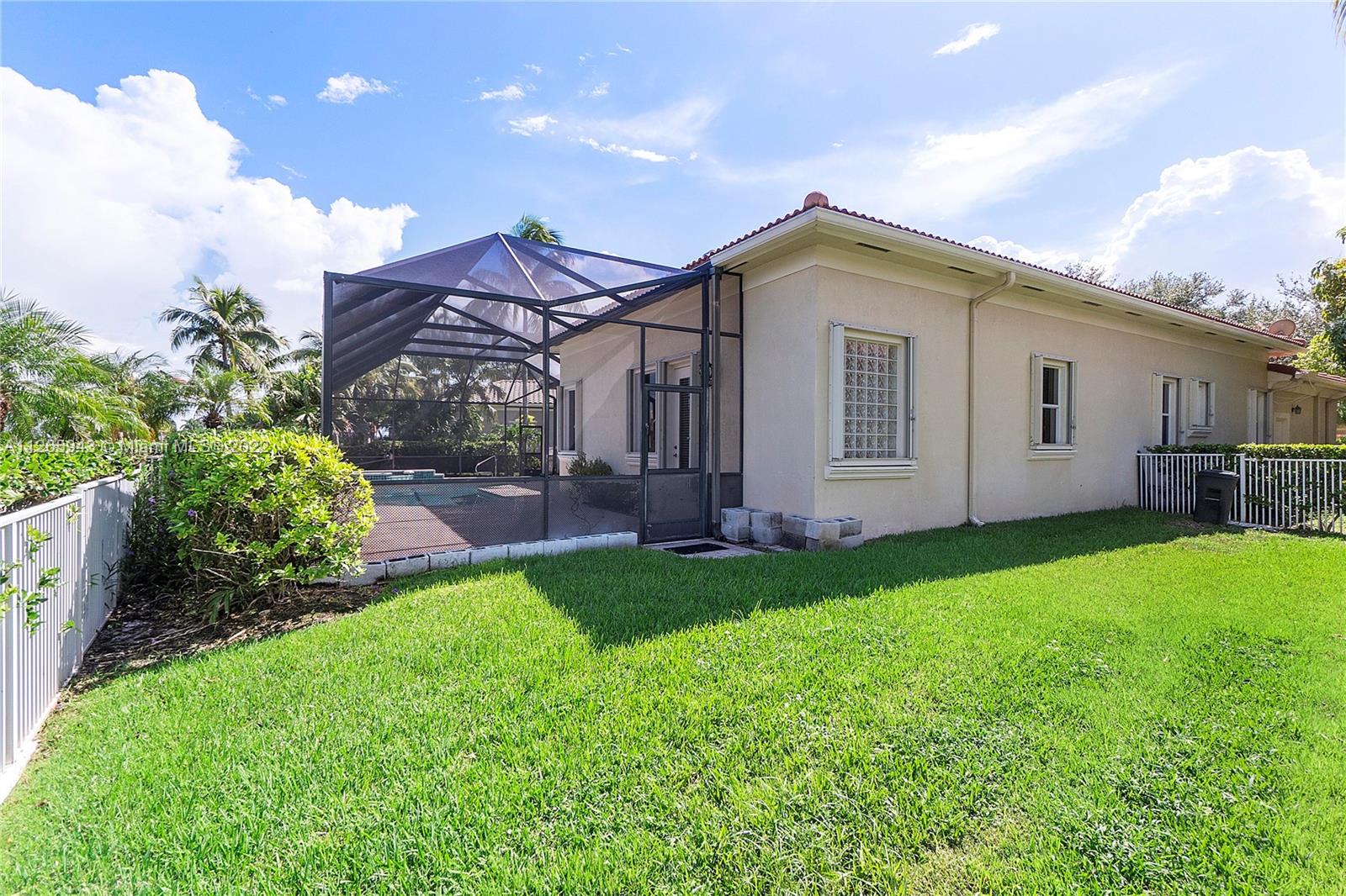 WEST SHORE - Residential