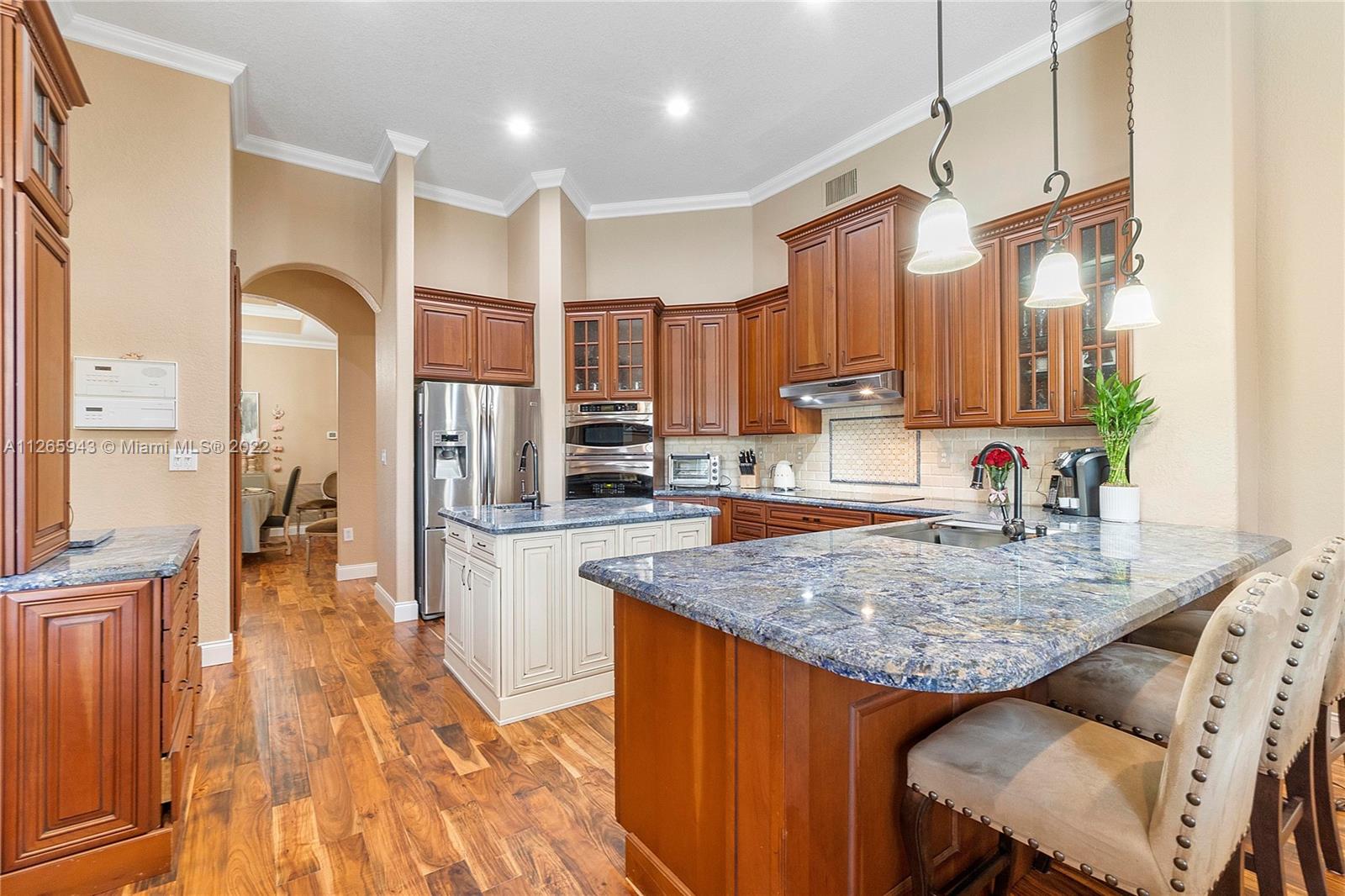 WEST SHORE - Residential