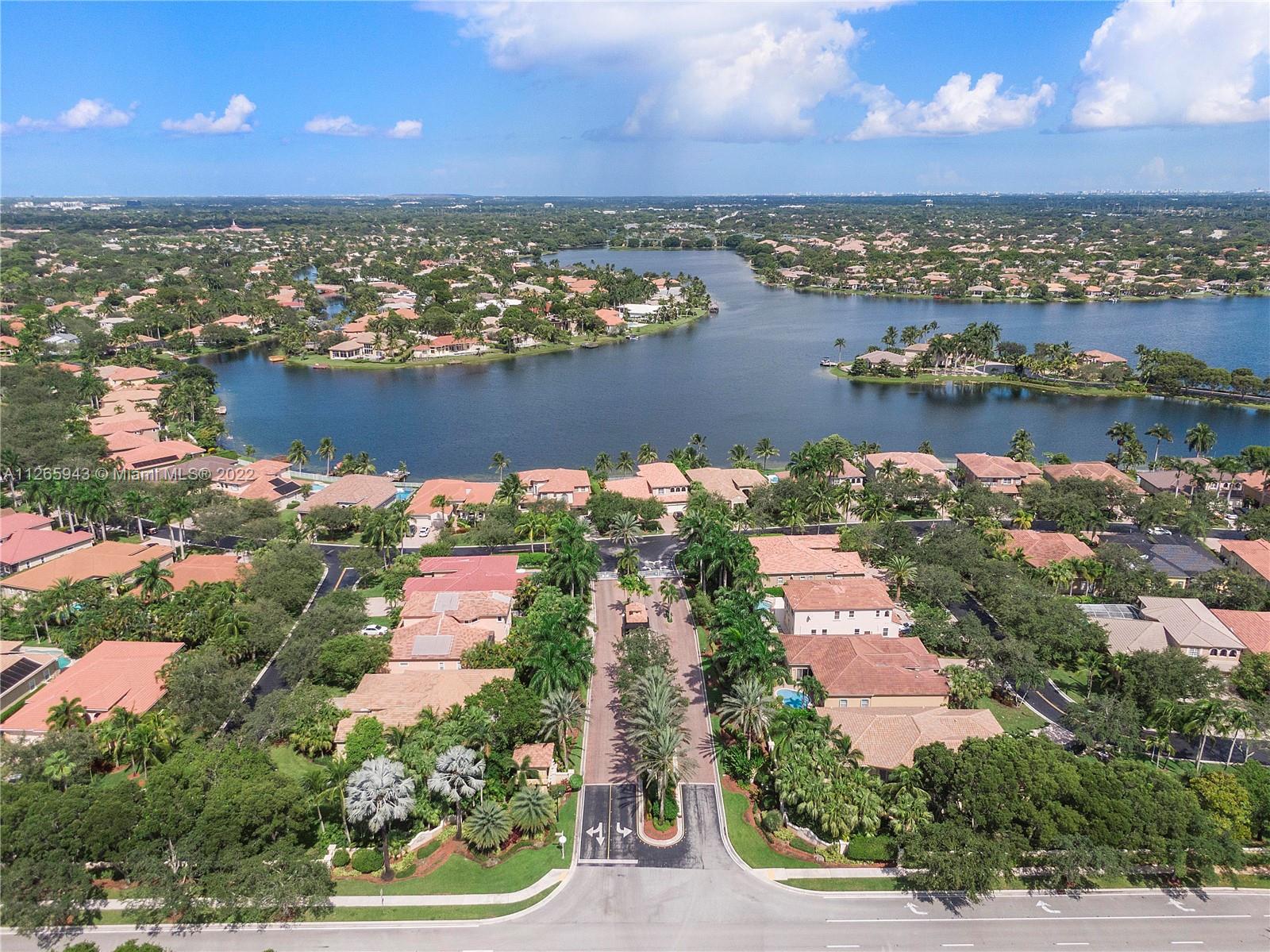 WEST SHORE - Residential