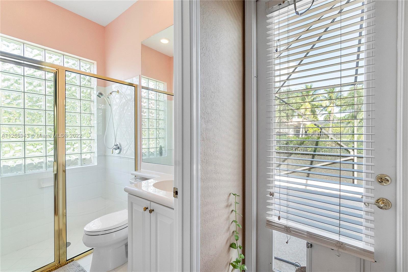 WEST SHORE - Residential