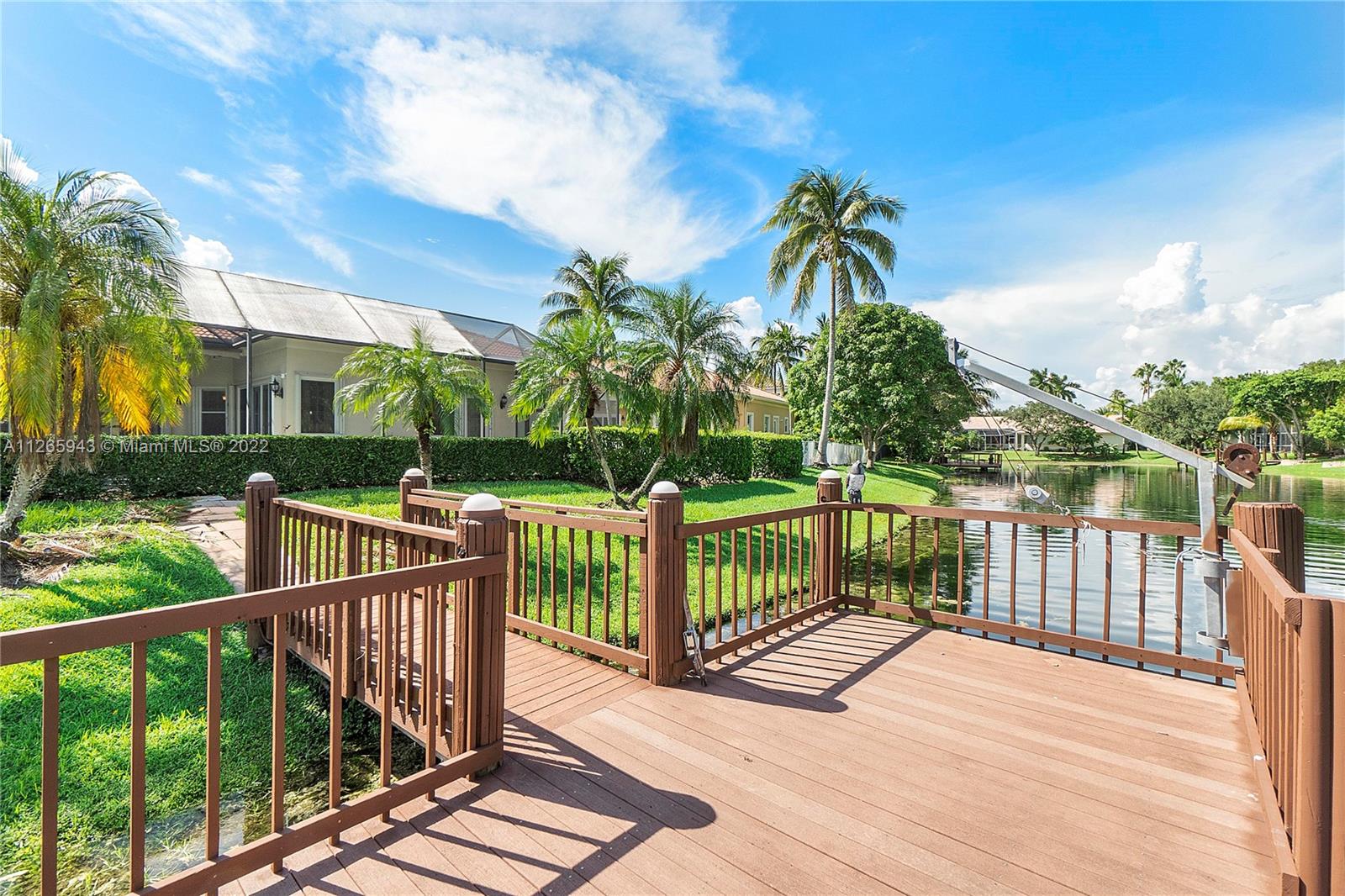 WEST SHORE - Residential