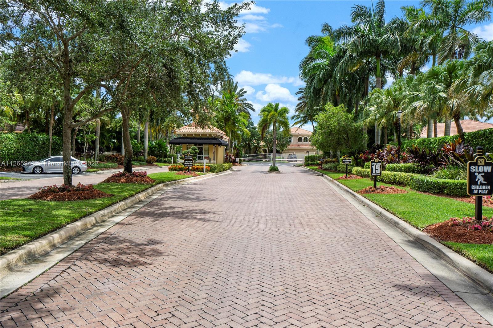 WEST SHORE - Residential