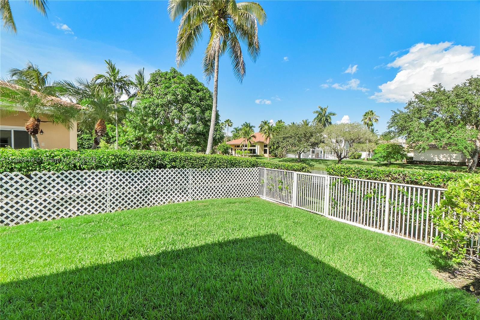 WEST SHORE - Residential