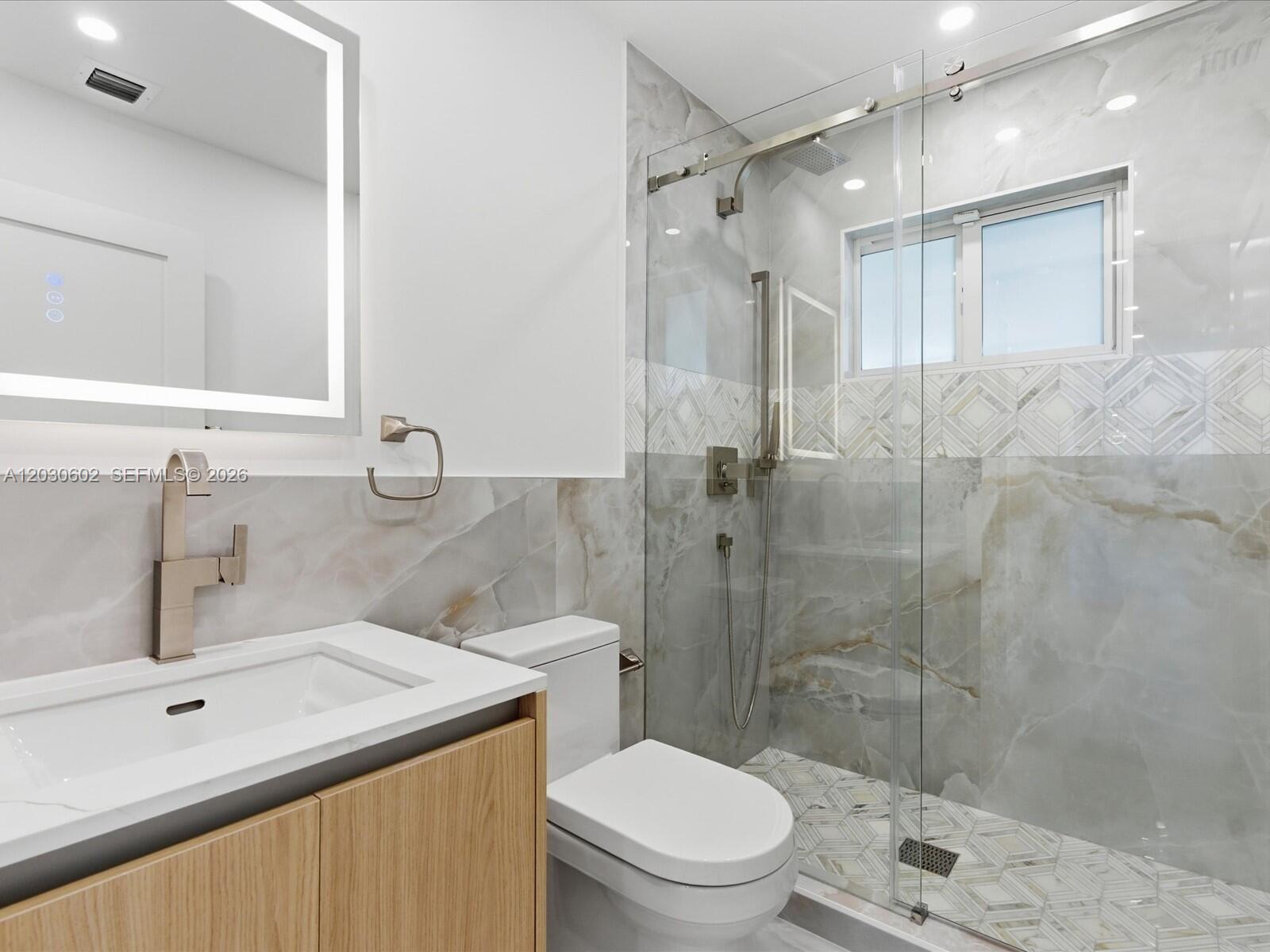 BAY HEIGHTS - Residential