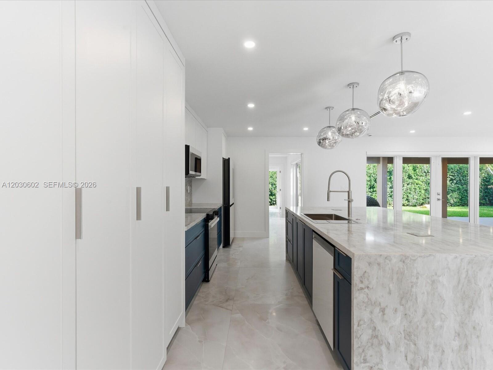 BAY HEIGHTS - Residential