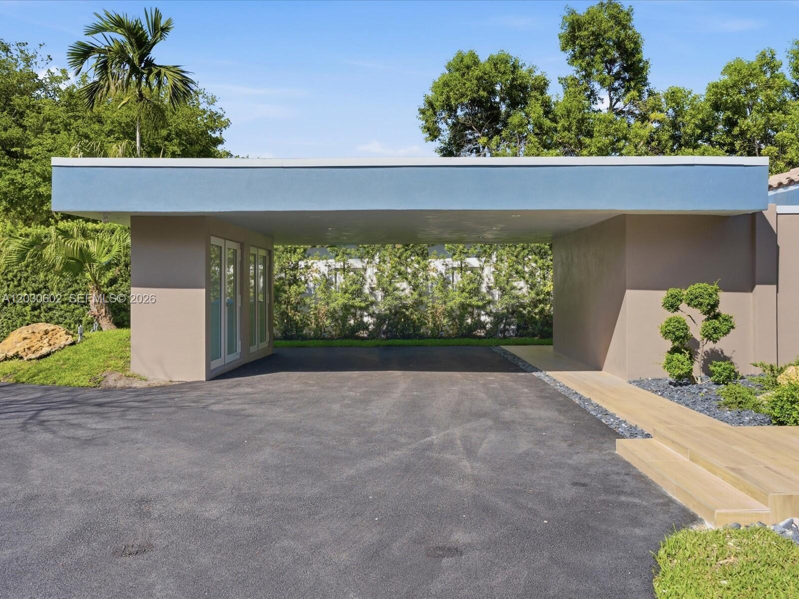 BAY HEIGHTS - Residential