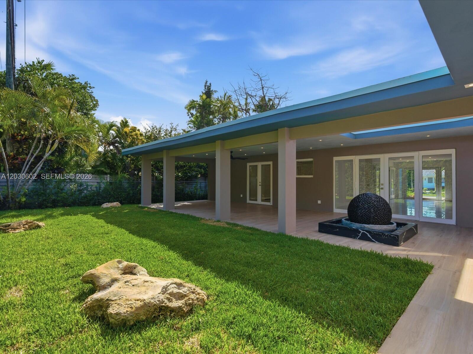 BAY HEIGHTS - Residential