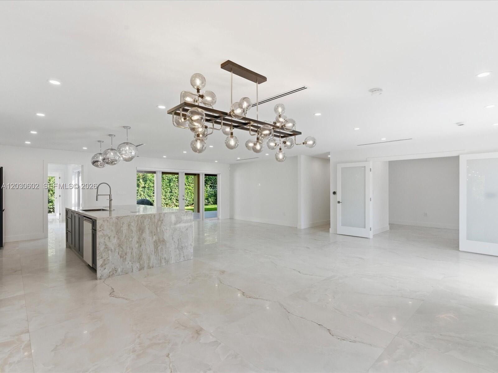 BAY HEIGHTS - Residential