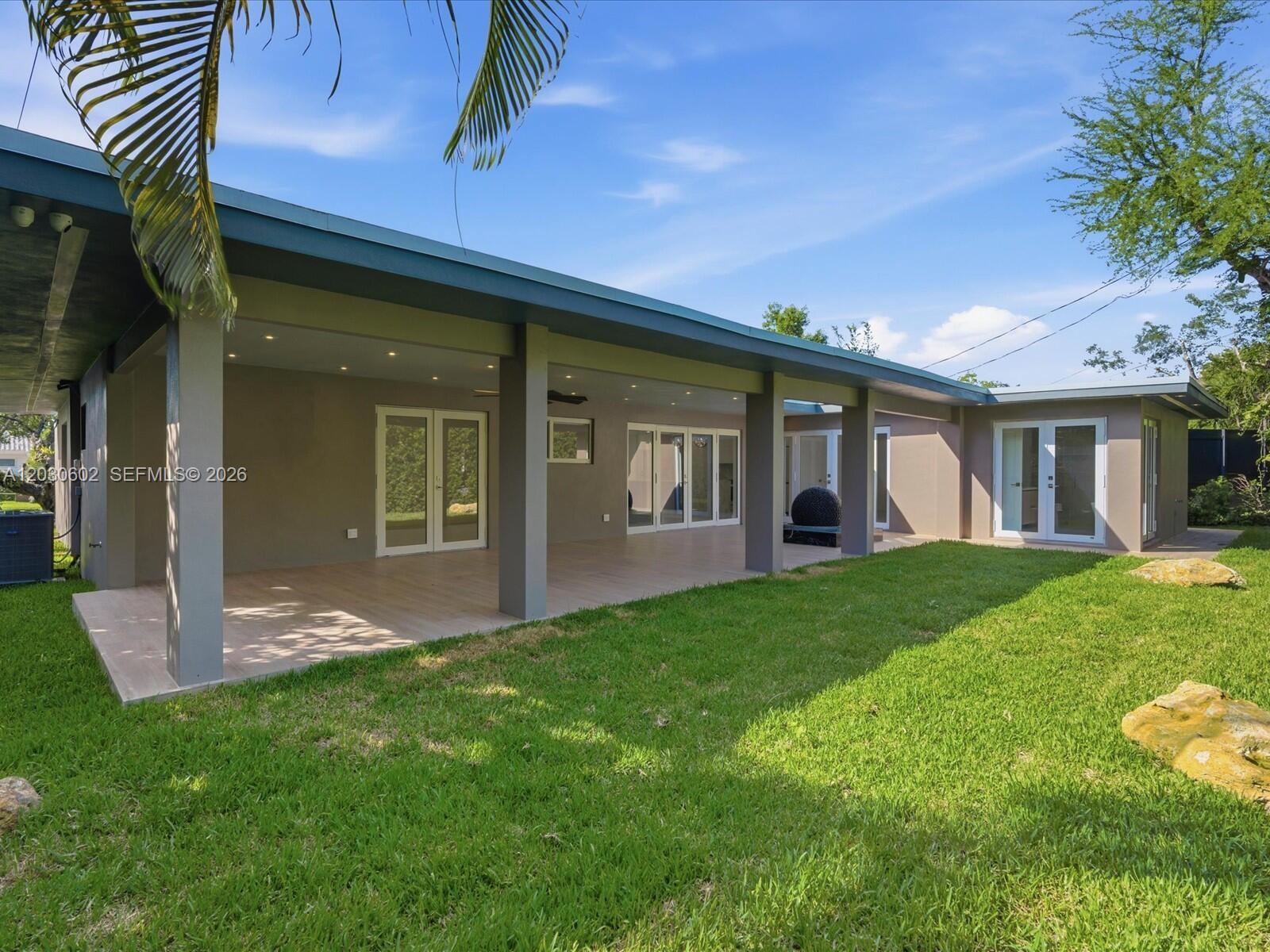 BAY HEIGHTS - Residential
