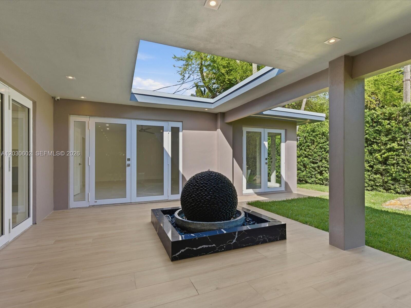 BAY HEIGHTS - Residential