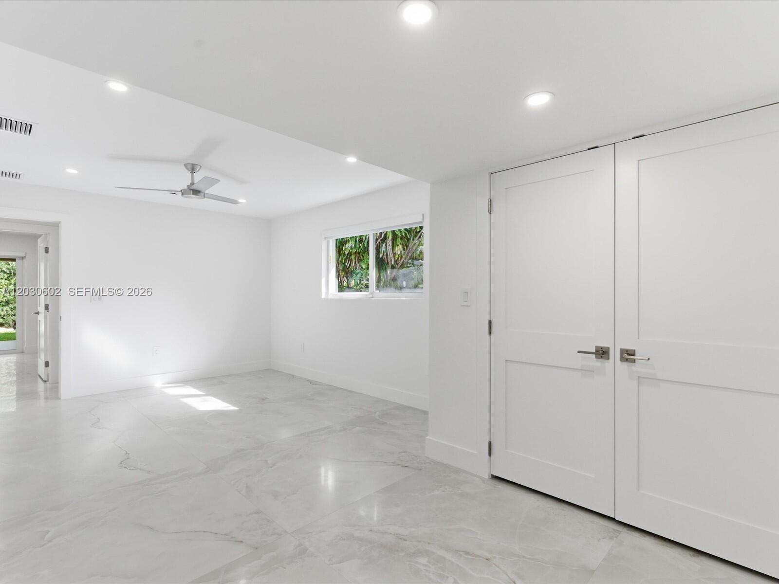 BAY HEIGHTS - Residential