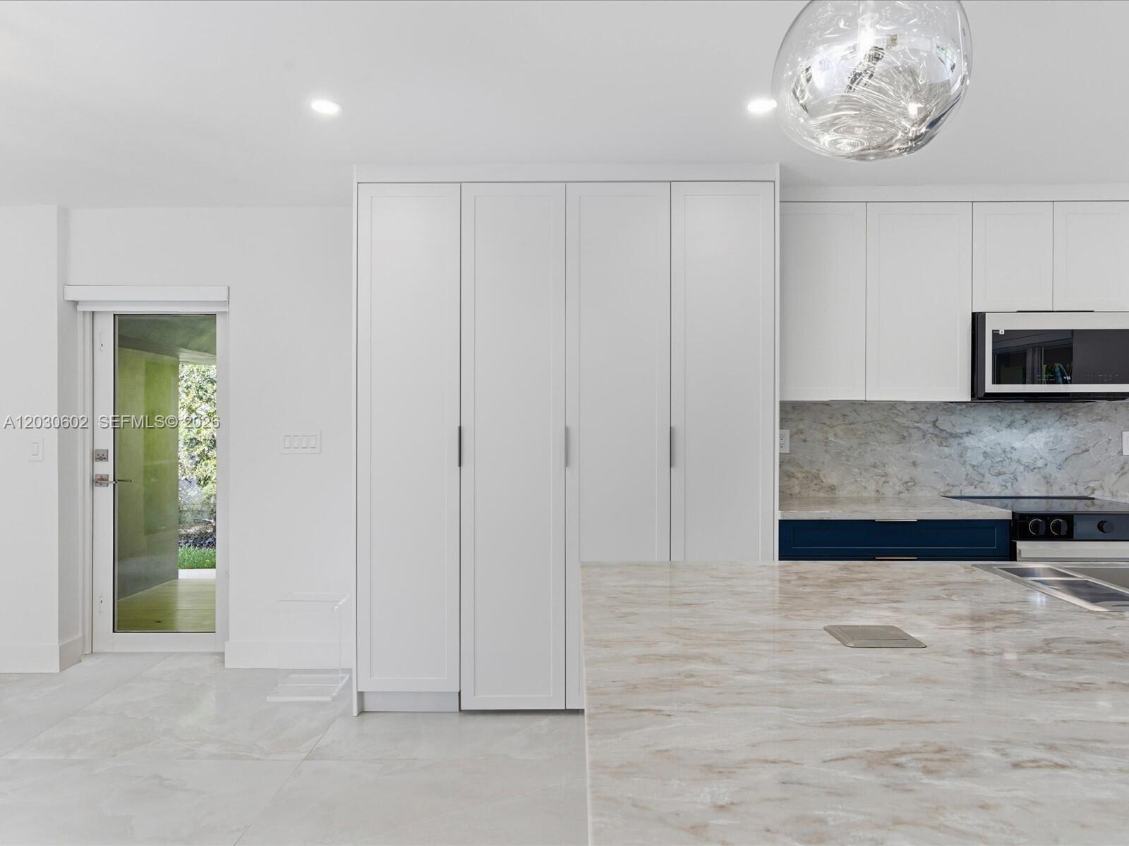 BAY HEIGHTS - Residential