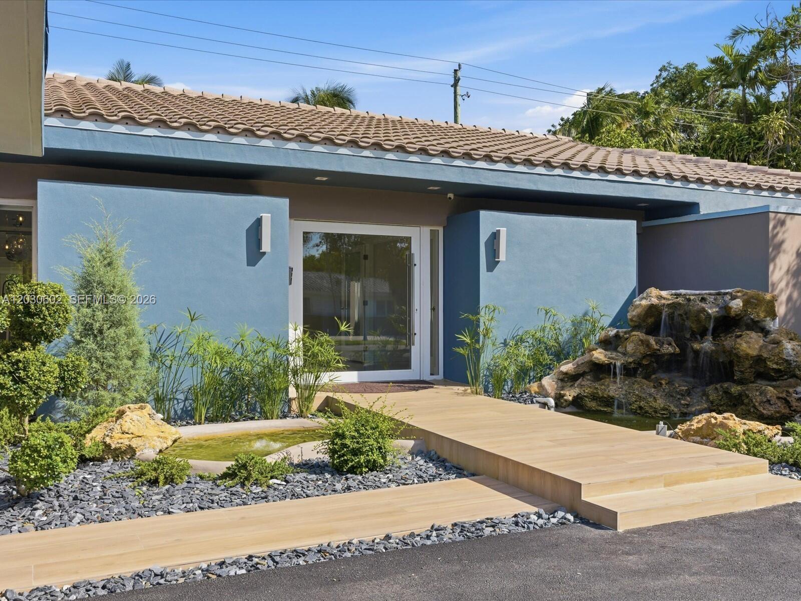 BAY HEIGHTS - Residential