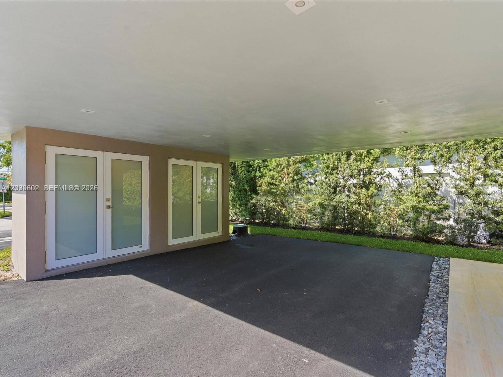BAY HEIGHTS - Residential