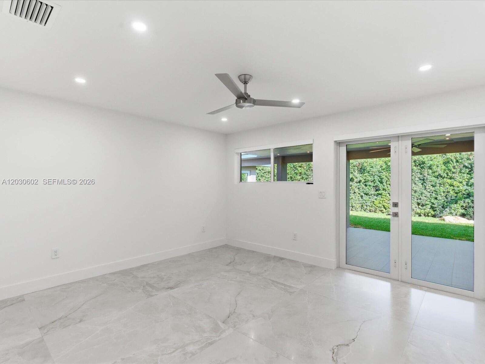 BAY HEIGHTS - Residential