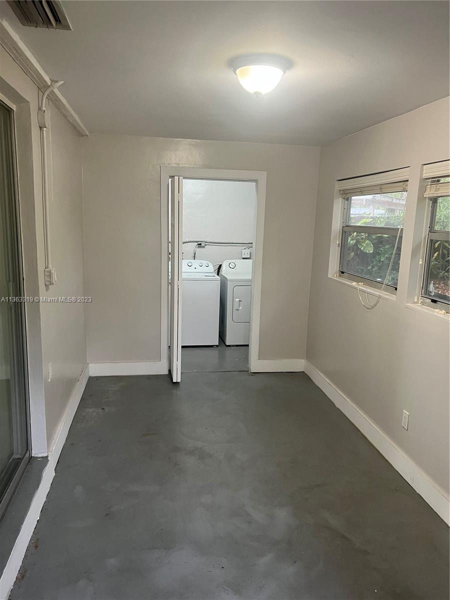Miami Gardens Manor 49-47 - Residential Lease