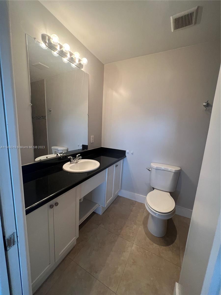 Miami Gardens Manor 49-47 - Residential Lease