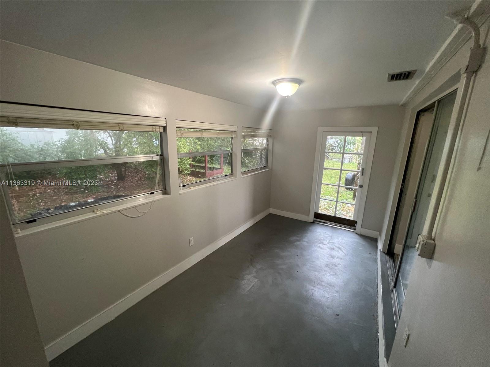 Miami Gardens Manor 49-47 - Residential Lease