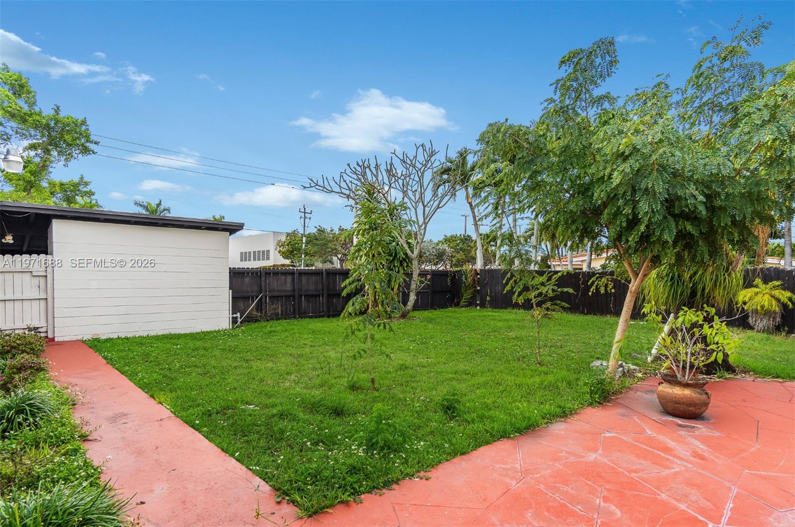 TROPICAL HIGHLANDS 3RD AD - Residential