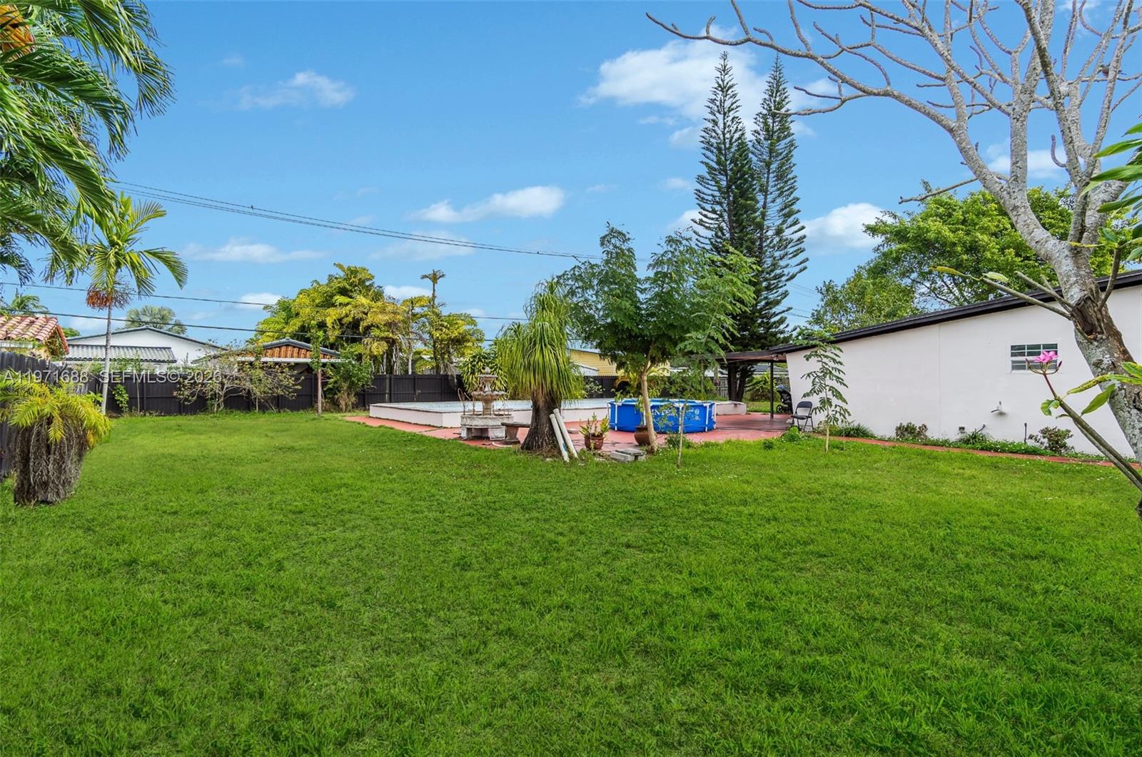 TROPICAL HIGHLANDS 3RD AD - Residential