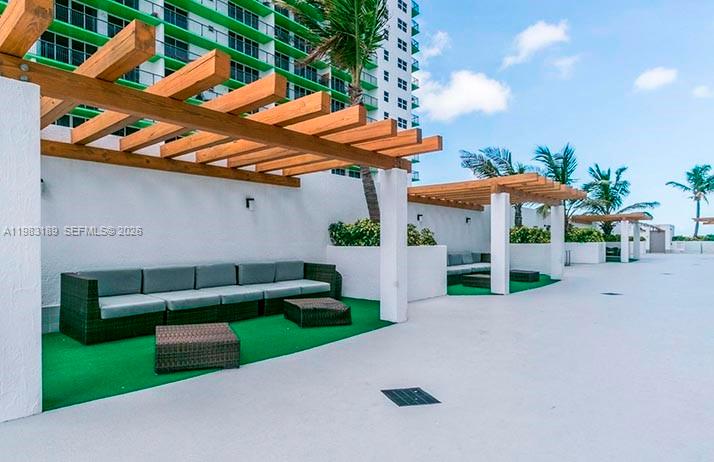 OPERA TOWER CONDO - Residential