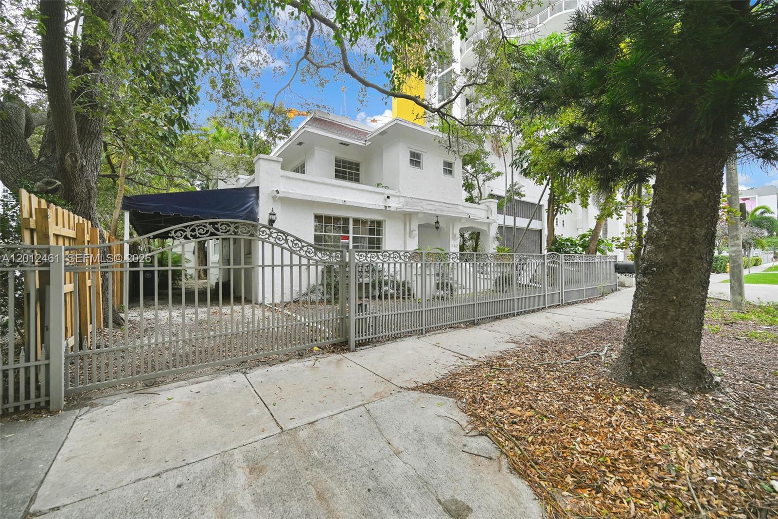 BROADMOOR SUB - Residential Income