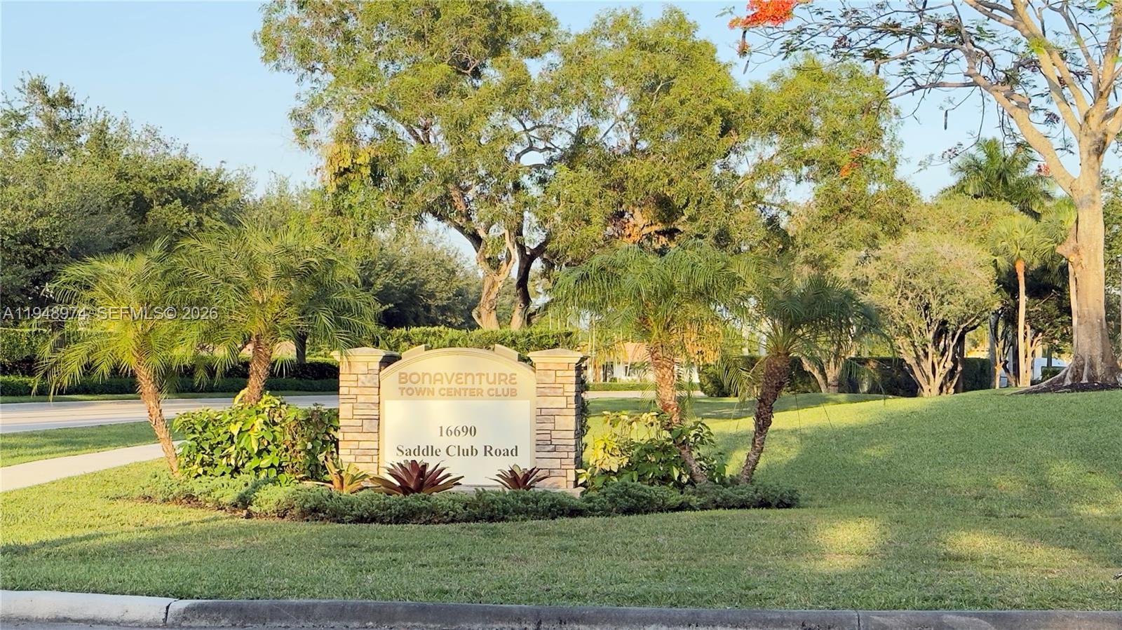 RACQUET CLUB APARTMENTS A - Residential