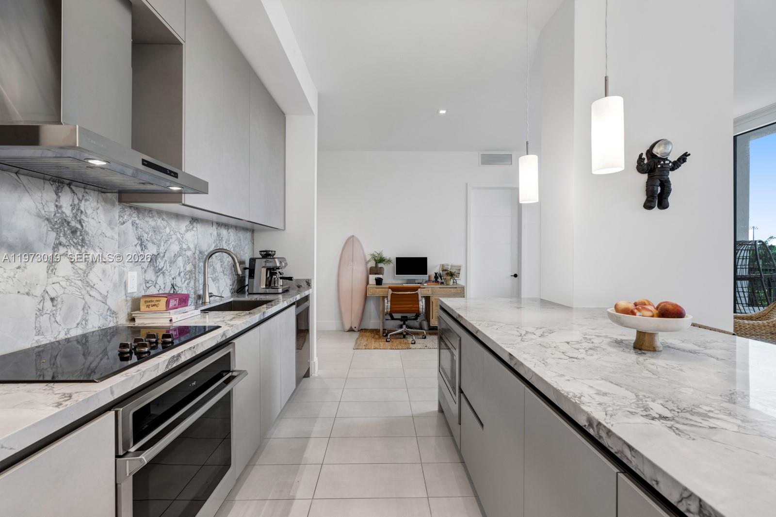LINCOLN SUB - Residential