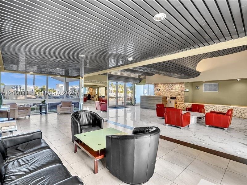 MANATEE CONDO - Residential