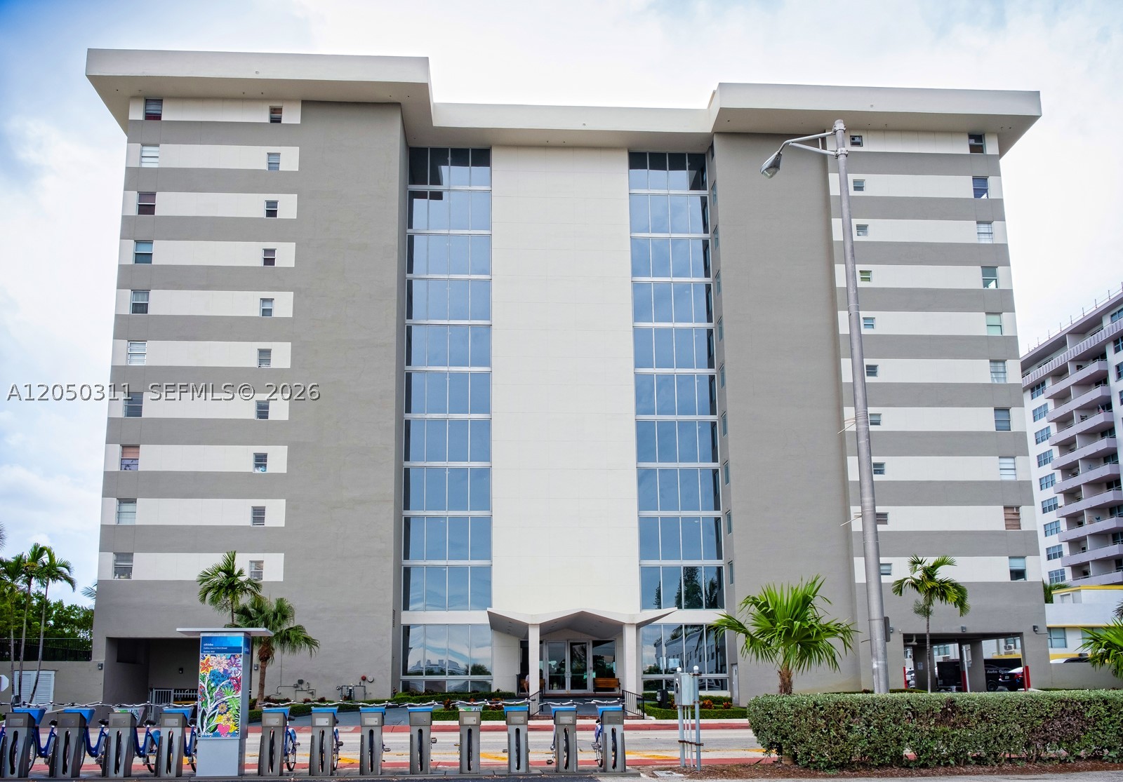 MANATEE CONDO - Residential
