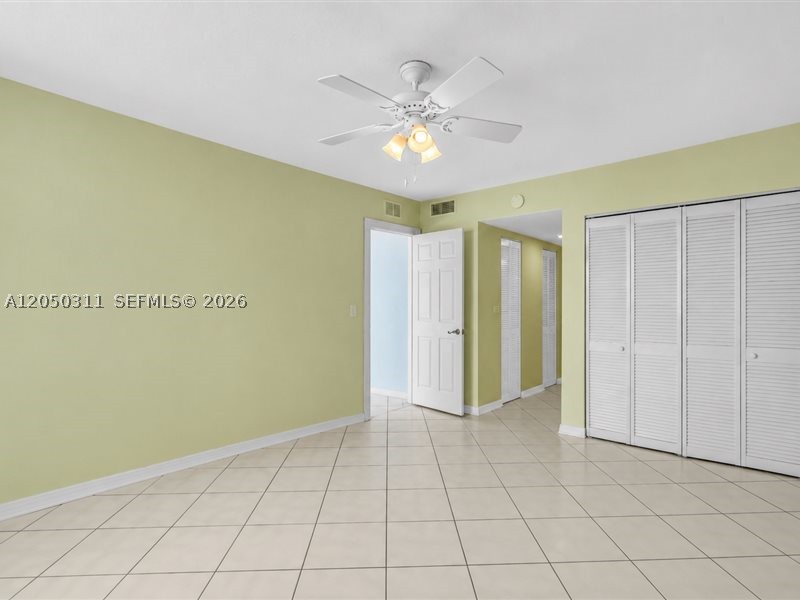 MANATEE CONDO - Residential