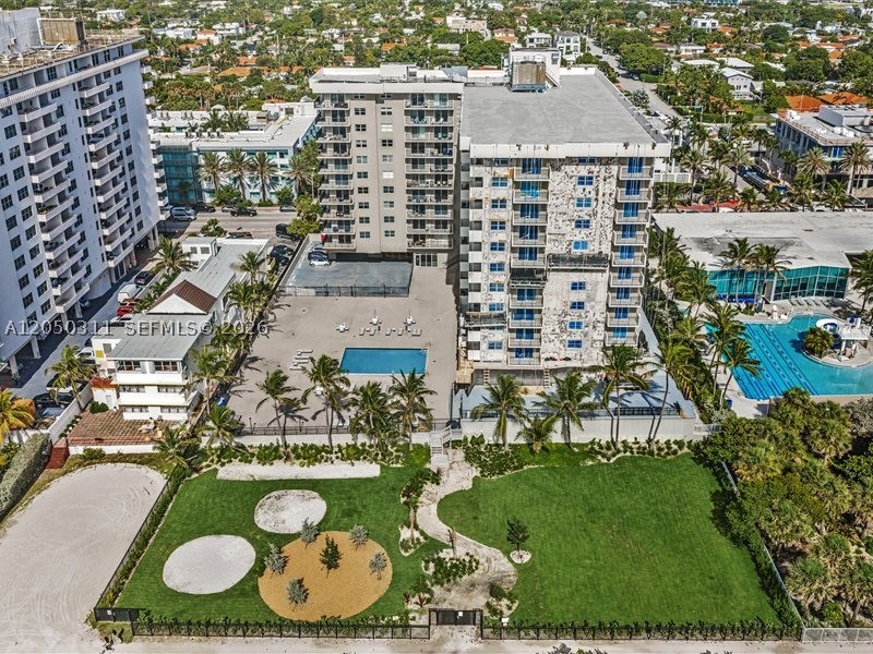 MANATEE CONDO - Residential