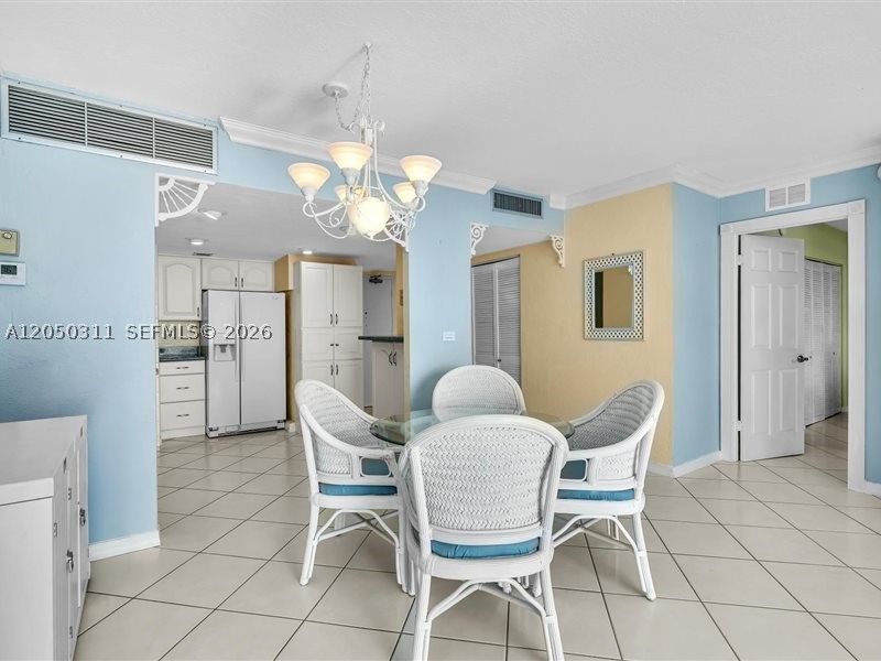 MANATEE CONDO - Residential