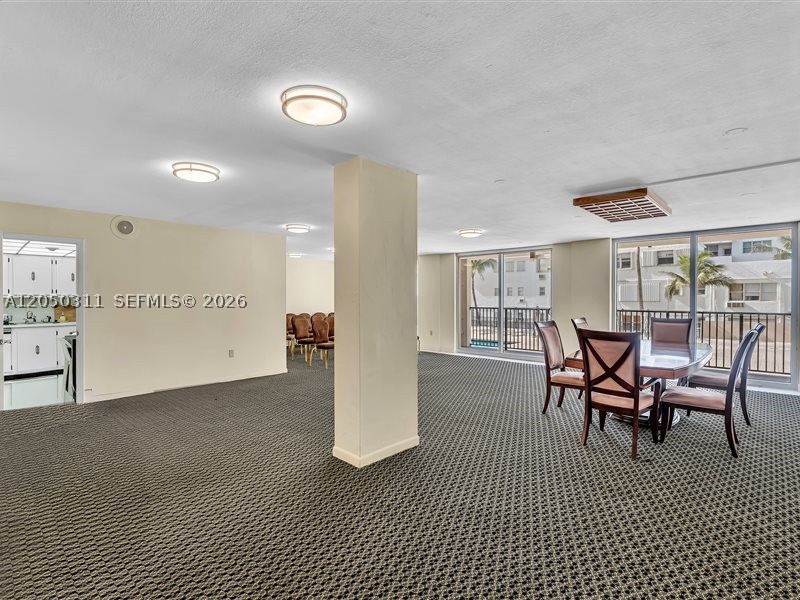 MANATEE CONDO - Residential