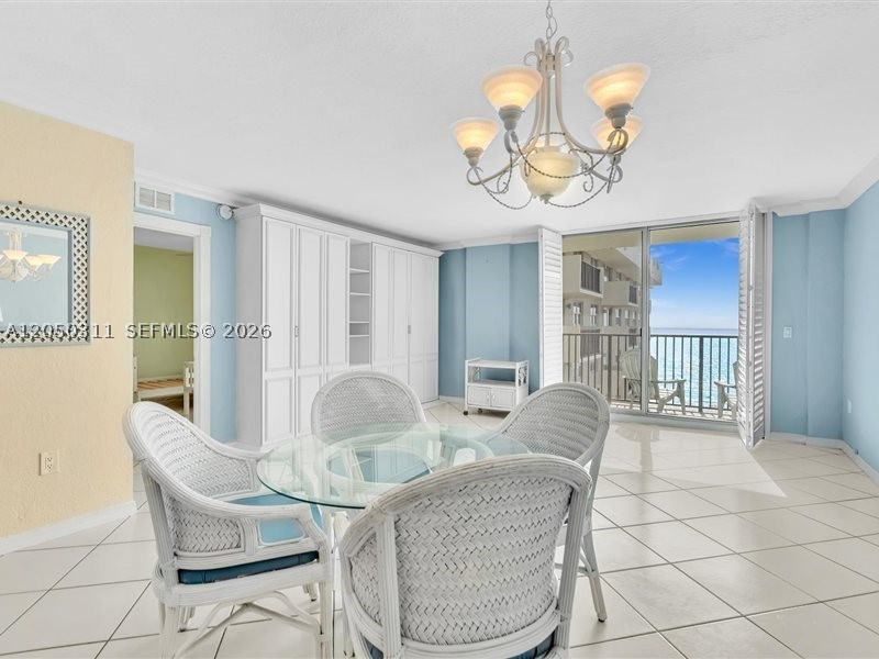 MANATEE CONDO - Residential
