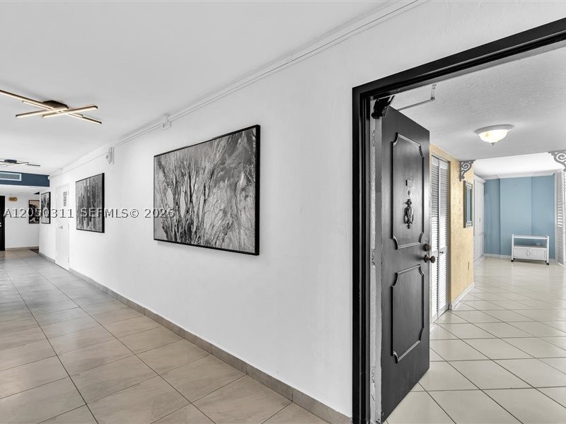 MANATEE CONDO - Residential