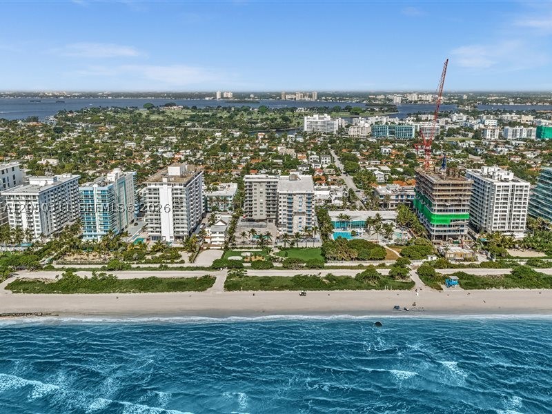 MANATEE CONDO - Residential