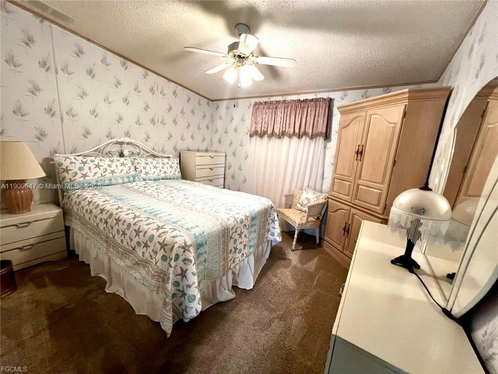 MOBILE MANOR - Residential