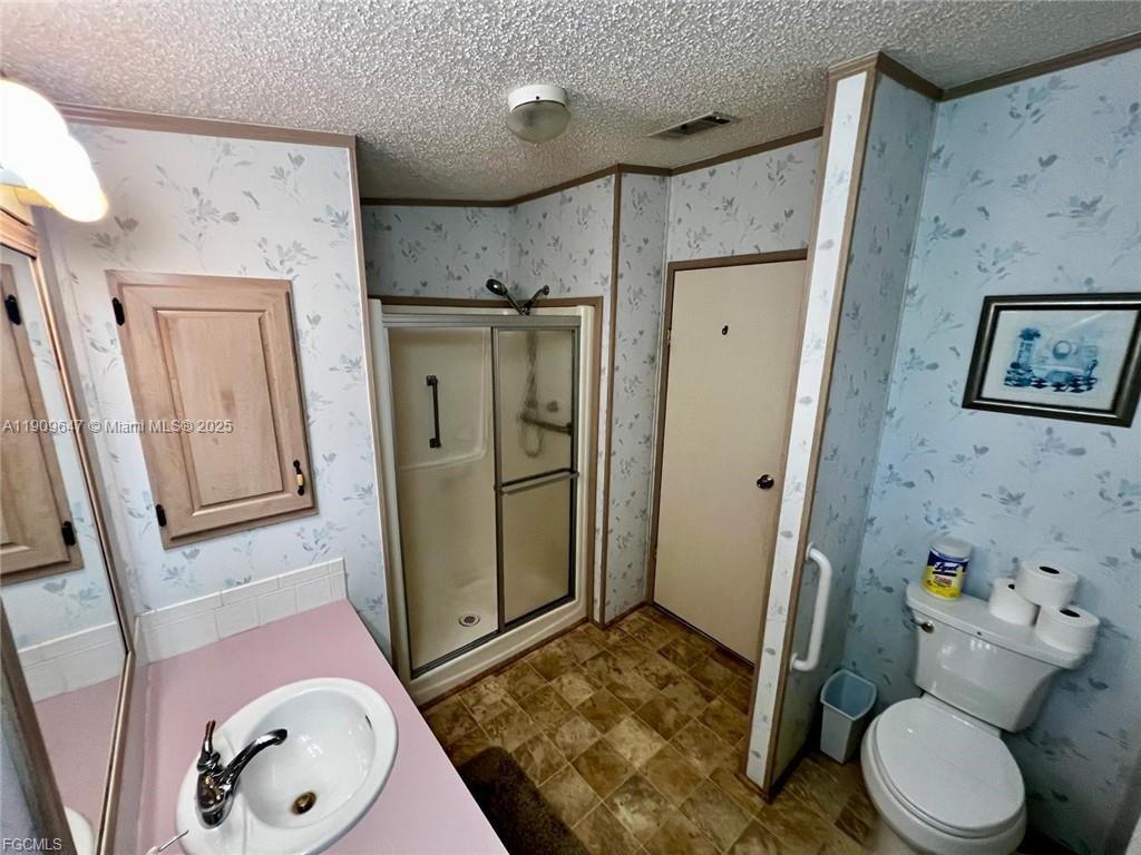 MOBILE MANOR - Residential