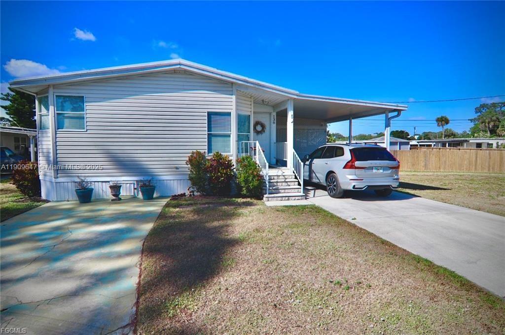 MOBILE MANOR - Residential