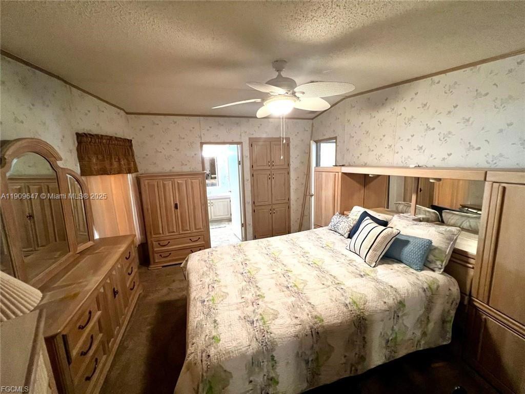 MOBILE MANOR - Residential