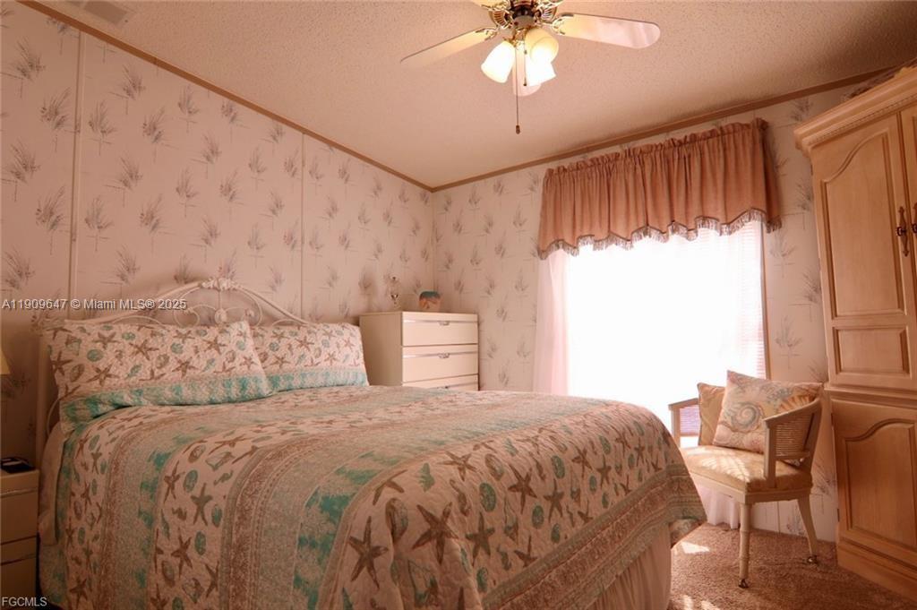 MOBILE MANOR - Residential