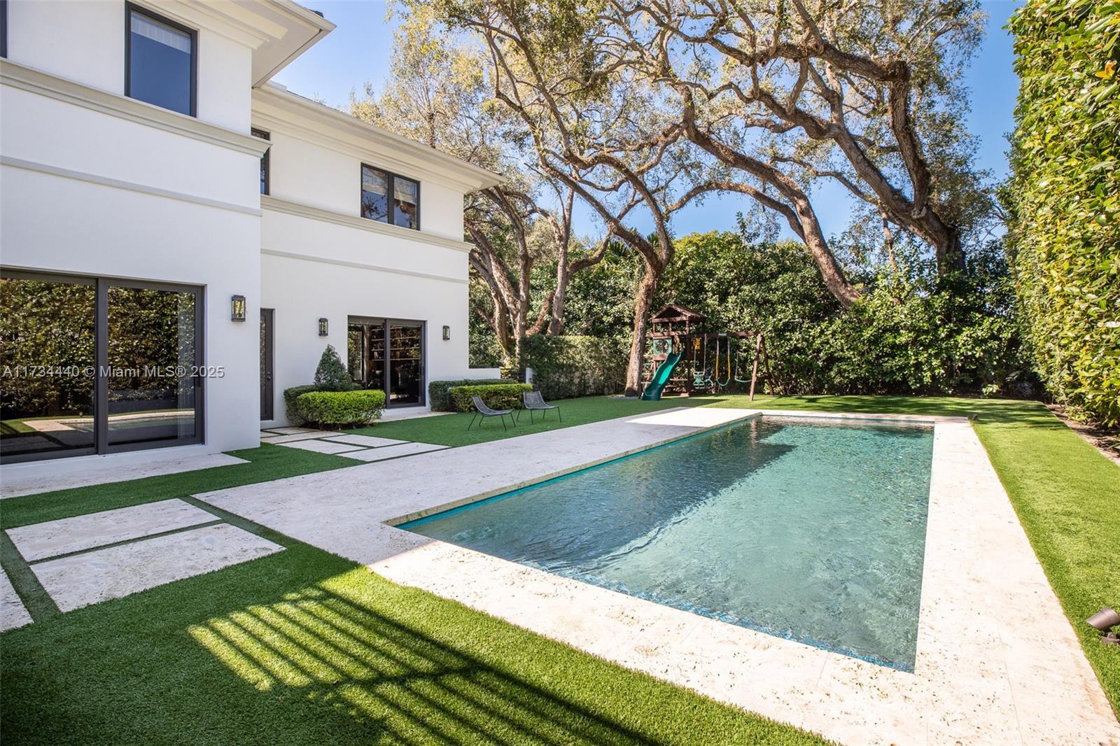 C GABLES RIVIERA SEC 12 - Residential